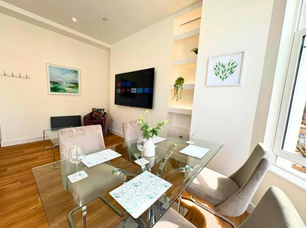 34 Peel Road - Photo 3