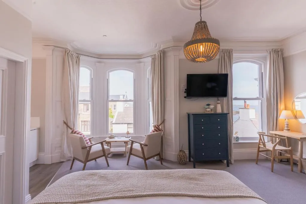 Carrick Rooms - Photo 3