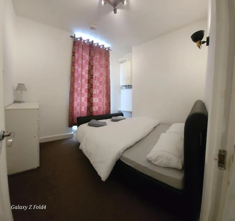 Flat 2 Douglas Head Road - Photo 3