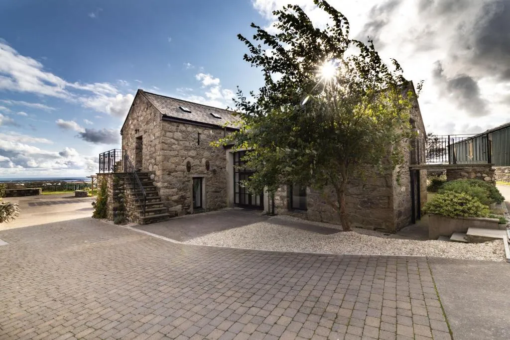 Grenaby Estates