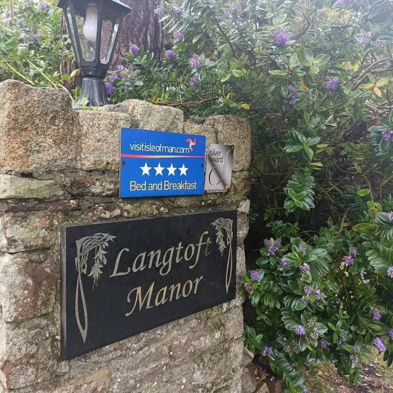 Langtoft Manor - Photo 2