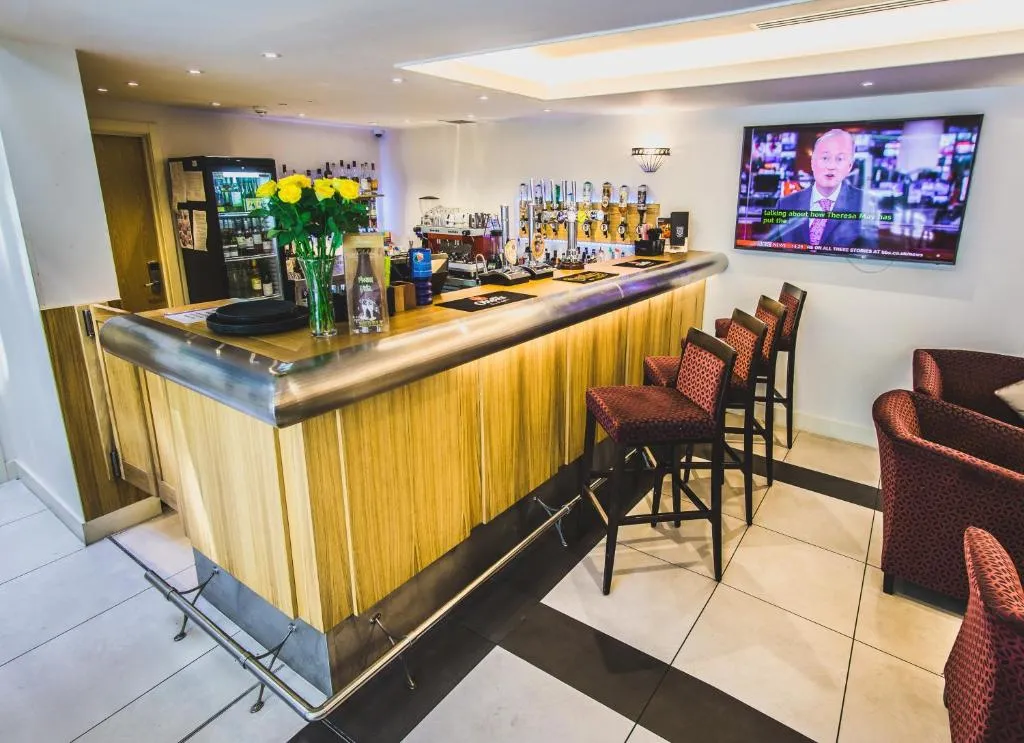 Mannin Hotel - Photo 5