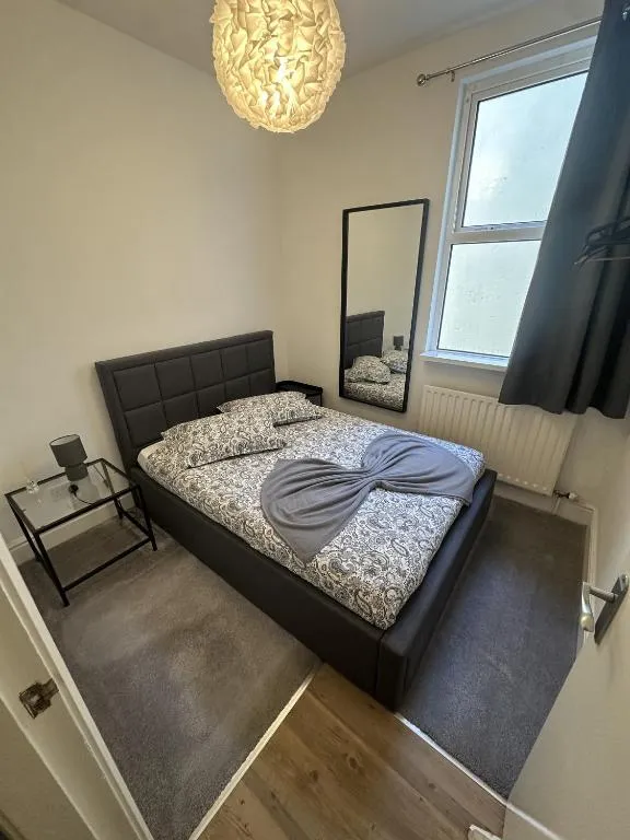 Modern 2-Bedroom Apartment - Heart of Douglas - Photo 4