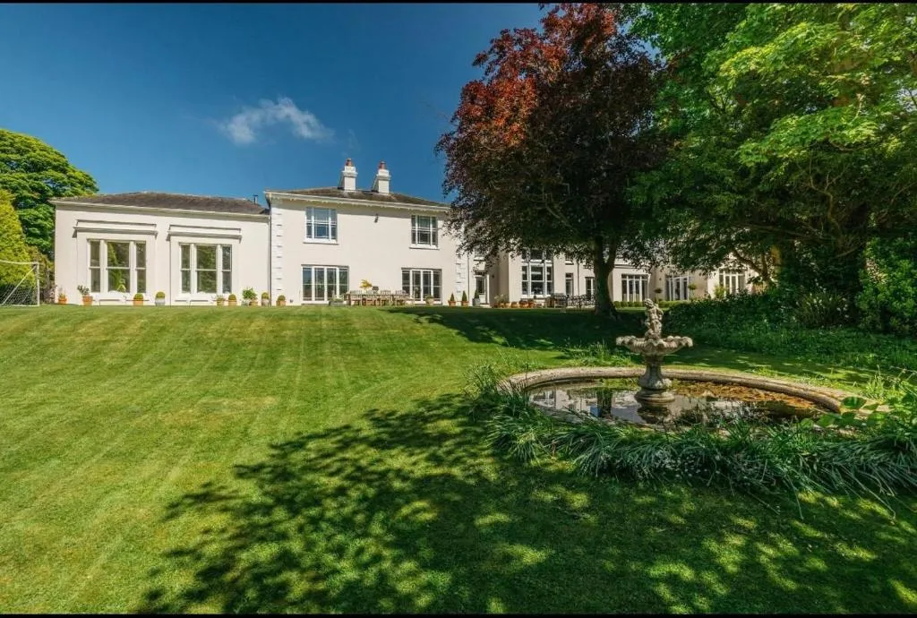 Mount Auldyn House - The Cottage - Photo 2