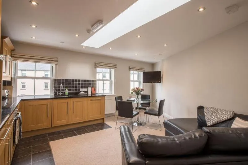 Waterfront Apartments - Photo 4